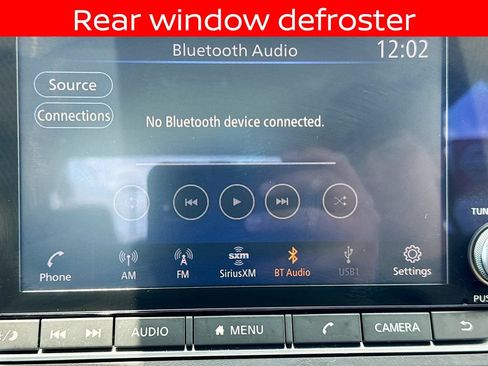 Used 2024 Nissan Altima 2.5 SV FWD image 14