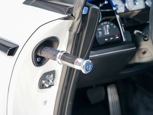 Used 2019 Rolls-Royce Wraith RWD image 26