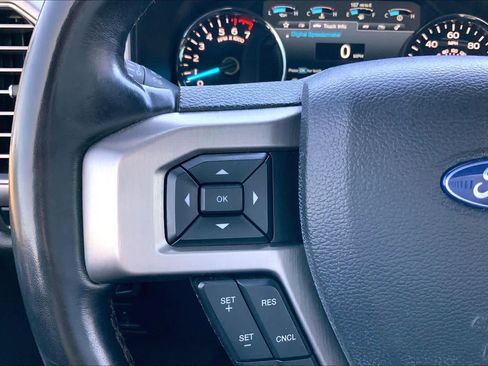 Used 2019 Ford F150 Platinum image 23