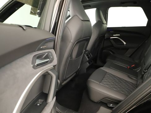 New 2026 Audi SQ5 Premium Plus AWD/4WD image 32