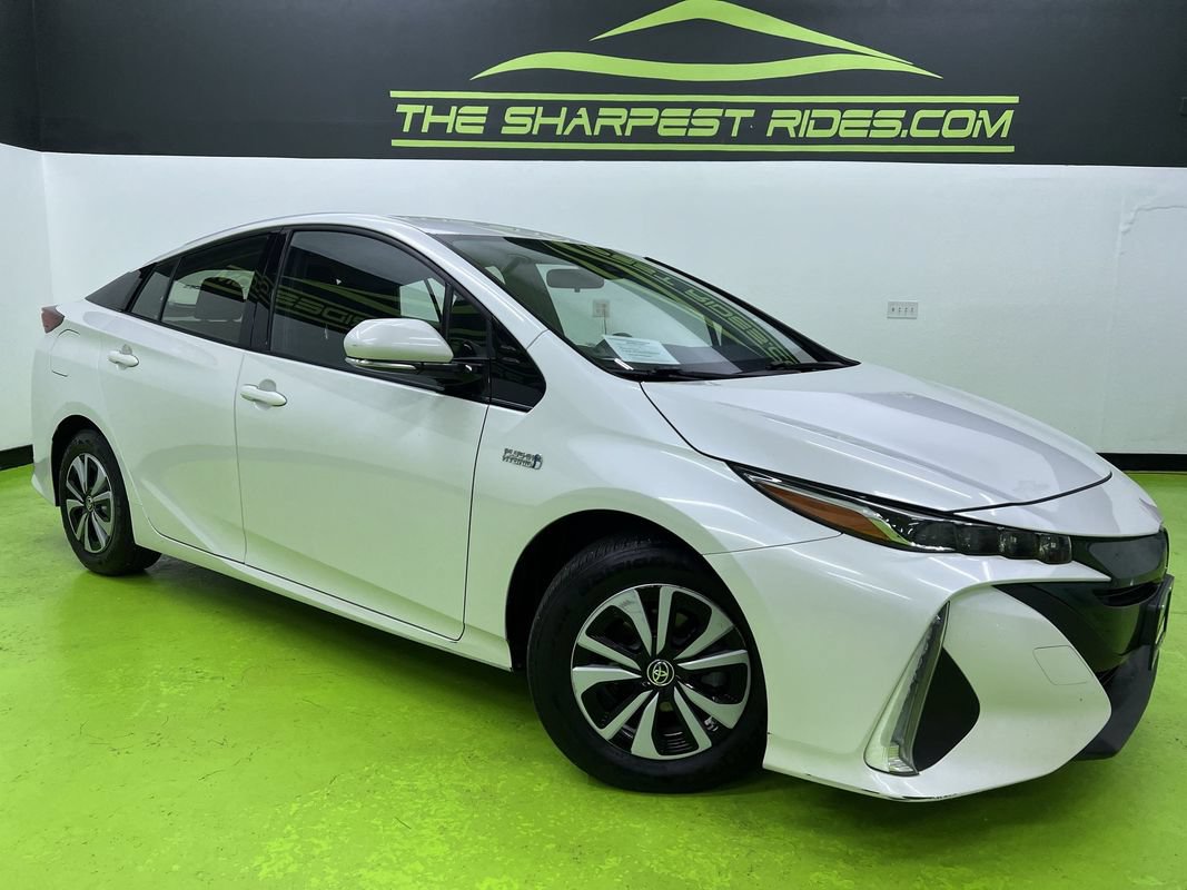 Used 2019 Toyota Prius Prime Plus w/ Carpet Mat Package FWD image 1