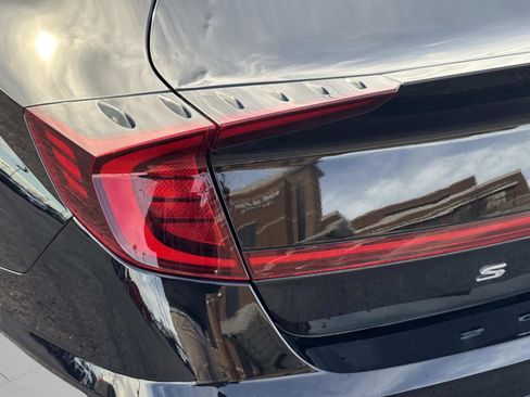 Used 2022 Hyundai Sonata SE image 11