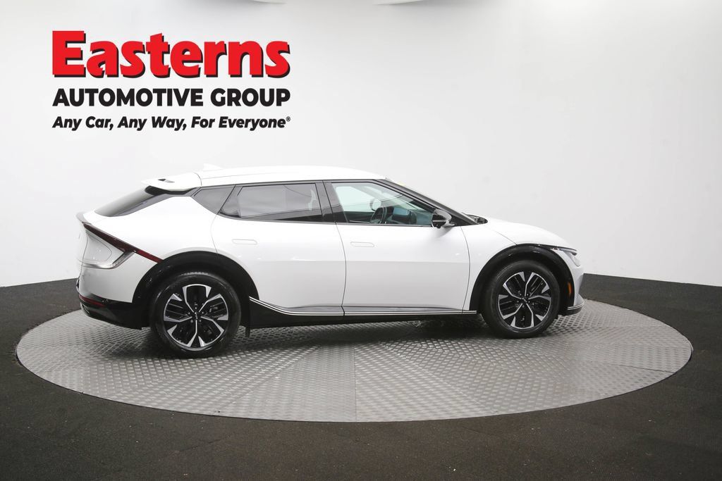 Used 2024 Kia EV6 Wind w/ Wind Technology Package AWD/4WD image 46