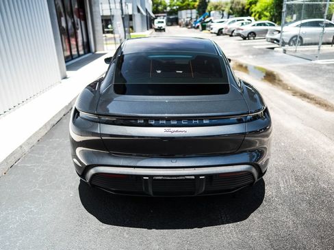 Used 2021 Porsche Taycan RWD image 8