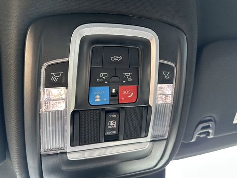 Used 2025 RAM 2500 Power Wagon image 30