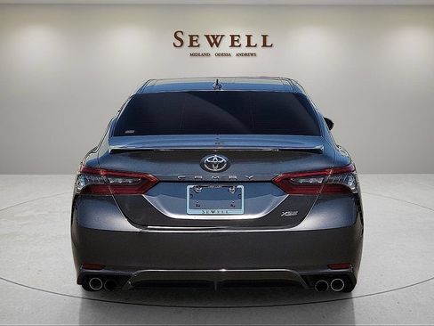 Used 2023 Toyota Camry XSE FWD image 4