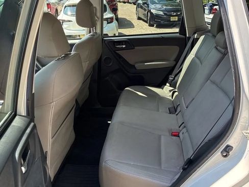 Used 2018 Subaru Forester 2.5i Limited AWD/4WD image 23