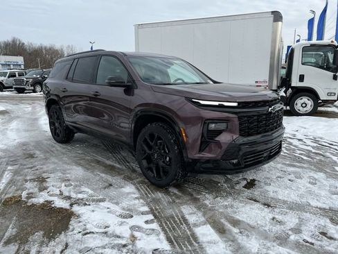 New 2026 Chevrolet Traverse RS w/ LPO, Floor Liner Package image 10