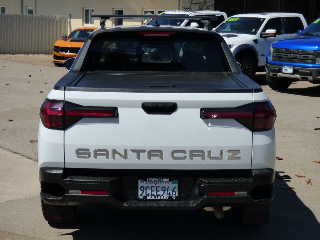 Used 2022 Hyundai Santa Cruz SEL w/ Activity Package FWD image 4