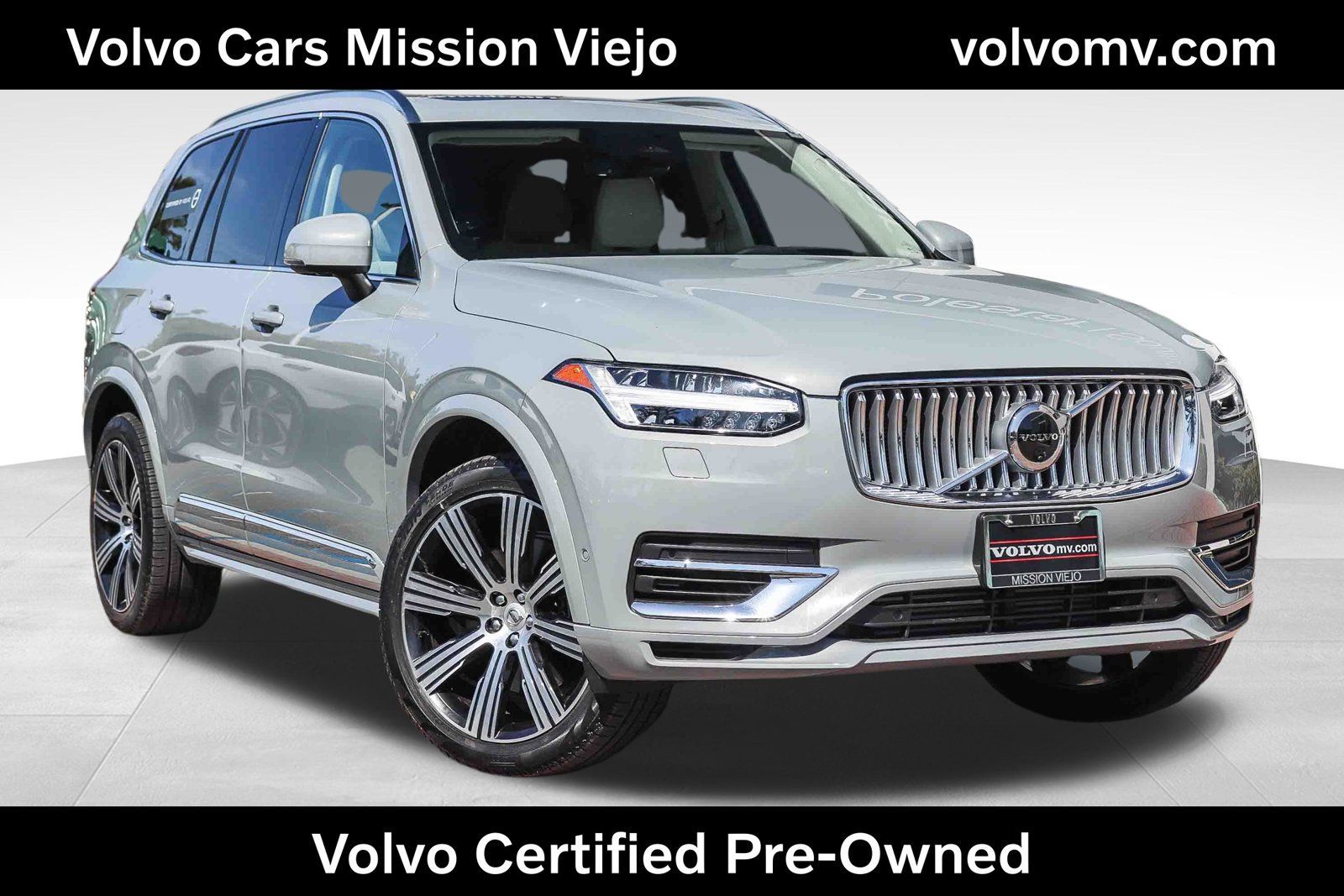 Used 2025 Volvo XC90 T8 Ultra w/ Protection Package Premier AWD/4WD image 1