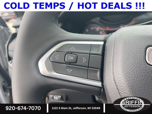 New 2025 Jeep Compass Latitude w/ Sun & Sound Group image 13