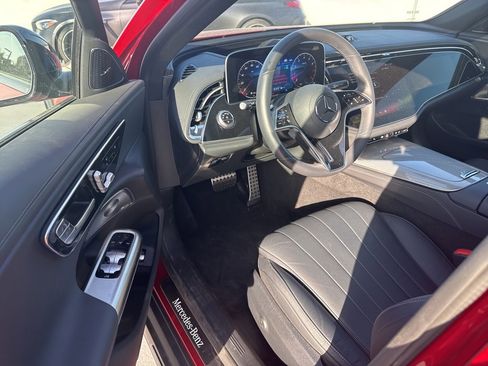 Used 2025 Mercedes-Benz E 450 4MATIC All-Terrain Wagon image 8