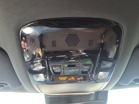 Used 2025 Lexus RX 350 Premium w/ Accessory Package (K3) image 19