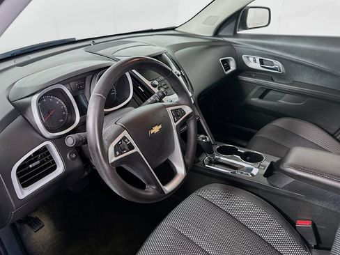 Used 2017 Chevrolet Equinox LT w/ Convenience Package AWD/4WD image 9