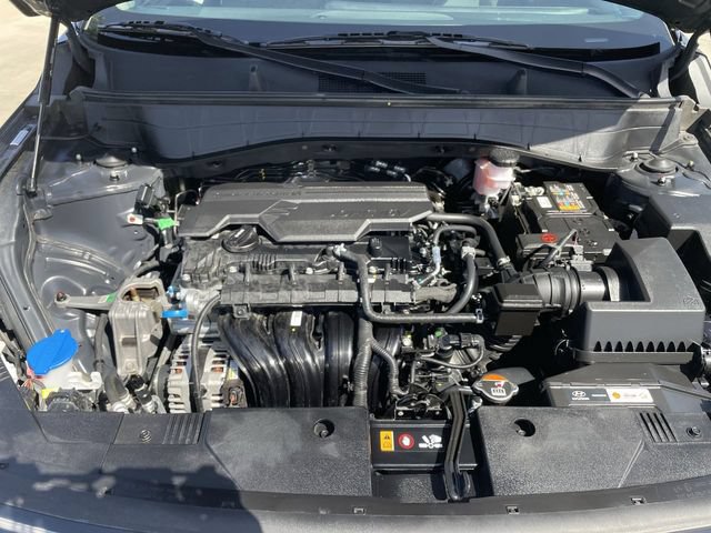 Used 2025 Hyundai Kona SEL FWD image 29