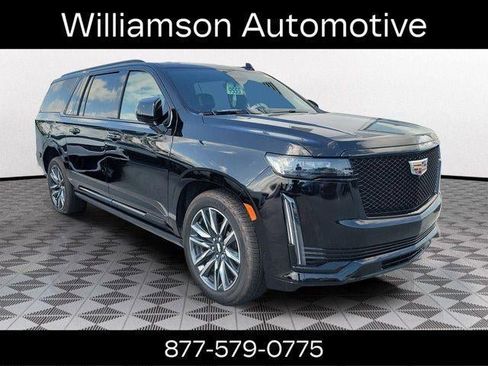 Used 2021 Cadillac Escalade ESV Sport Platinum image 1