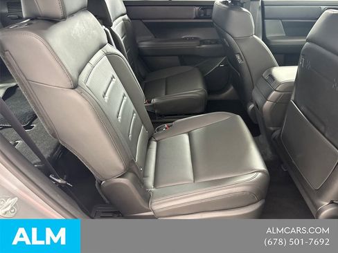 Used 2024 Hyundai Santa Fe Calligraphy FWD image 19