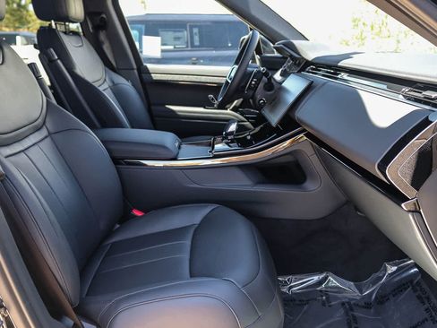New 2026 Land Rover Range Rover Sport Dynamic SE AWD/4WD image 15