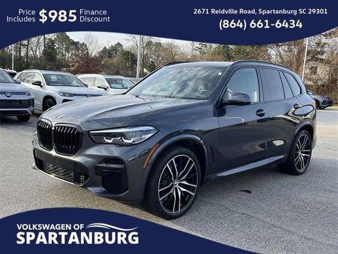 Used 2022 BMW X5 M50i image 7