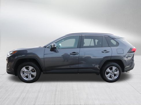 Used 2025 Toyota RAV4 XLE image 4
