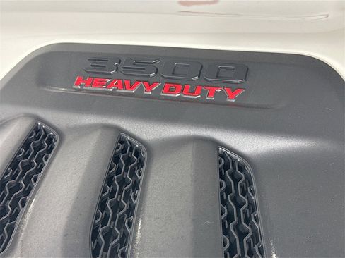Used 2023 RAM 3500 Laramie w/ Night Edition image 28