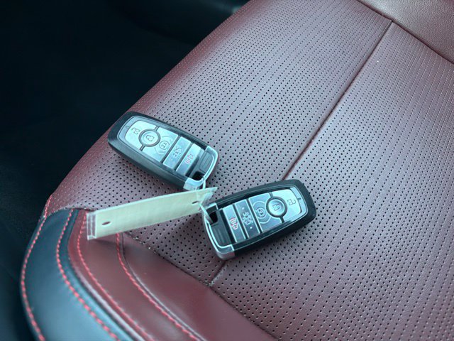 Used 2025 Ford Mustang GT Premium RWD image 19