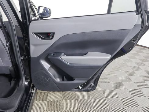 Used 2025 Subaru Crosstrek 2.5i Premium AWD/4WD image 23