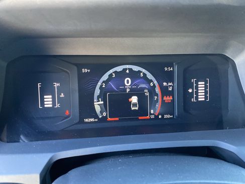 Certified 2024 Toyota Tacoma SR5 w/ SR5 Upgrade Package RWD image 9