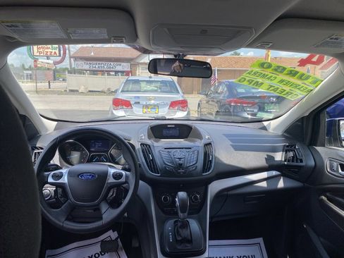 Used 2014 Ford Escape SE image 9