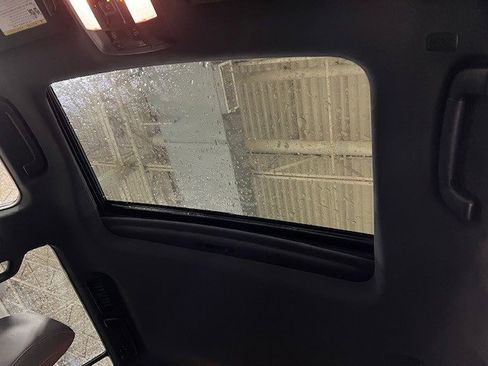 Used 2023 Lexus GX 460 Premium image 39