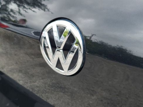 Used 2018 Volkswagen GTI S FWD image 9