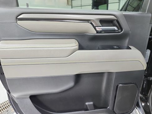 Used 2024 Chevrolet Silverado 2500 ZR2 w/ Technology Package AWD/4WD image 45