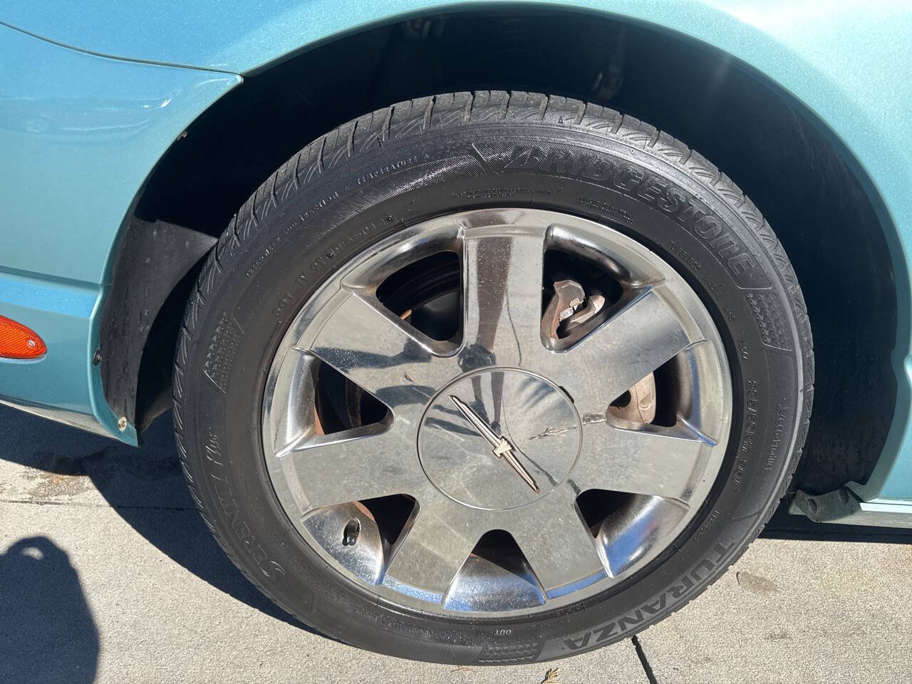 Used 2002 Ford Thunderbird RWD image 18