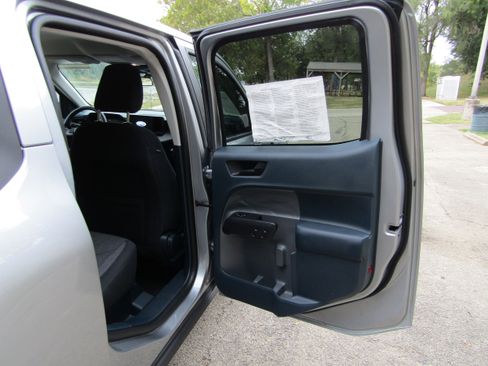 Certified 2024 Ford Maverick XLT w/ XLT Luxury Package image 25