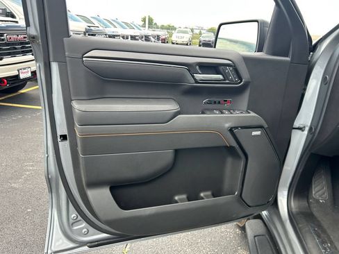 New 2026 GMC Sierra 1500 AT4 w/ AT4 Premium Package AWD/4WD image 16