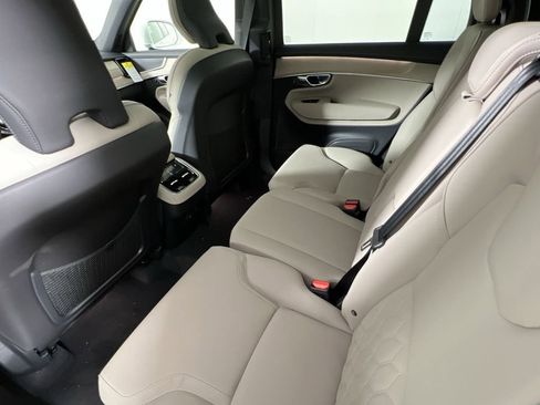 Used 2026 Volvo XC90 B5 Core image 25