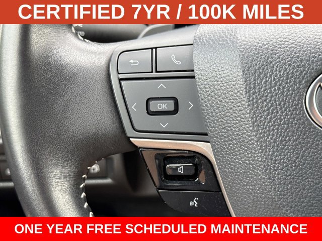 Used 2025 Toyota Camry SE FWD image 24