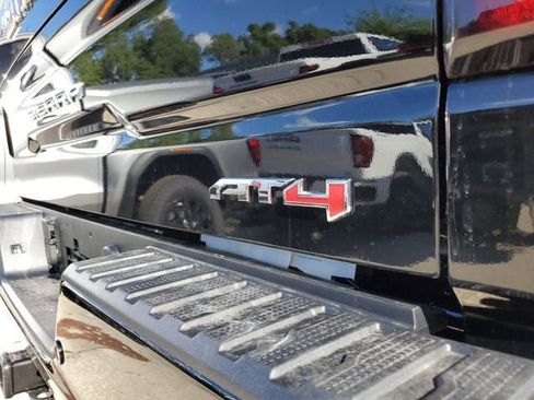 New 2026 GMC Sierra 1500 AT4 w/ AT4 Premium Package AWD/4WD image 9