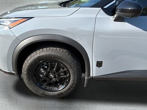 Used 2026 Nissan Rogue Dark Armor FWD image 36