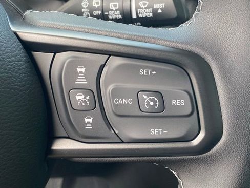 New 2025 Jeep Wrangler Unlimited Rubicon w/ Steel Bumper Group image 17