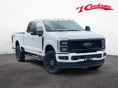 New 2026 Ford F350 Lariat w/ Black Appearance Package