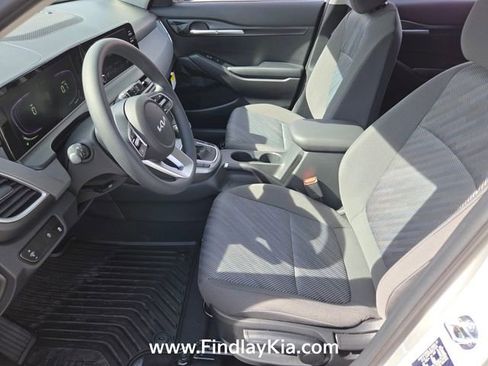 New 2026 Kia Seltos LX image 10