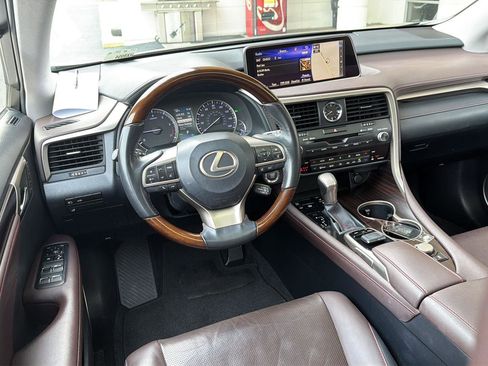 Used 2019 Lexus RX 350L FWD image 18