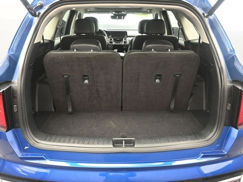 Certified 2022 Kia Sorento EX w/ Panoramic Sunroof Package image 37