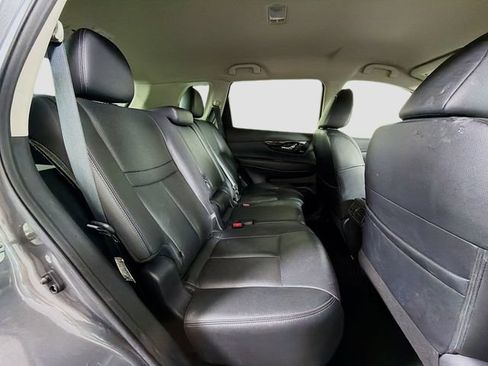 Used 2020 Nissan Rogue SL AWD/4WD image 28