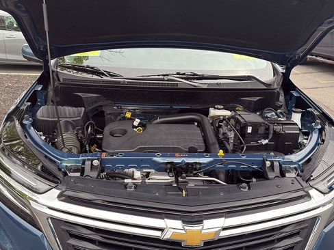 Certified 2024 Chevrolet Equinox LT AWD/4WD image 16