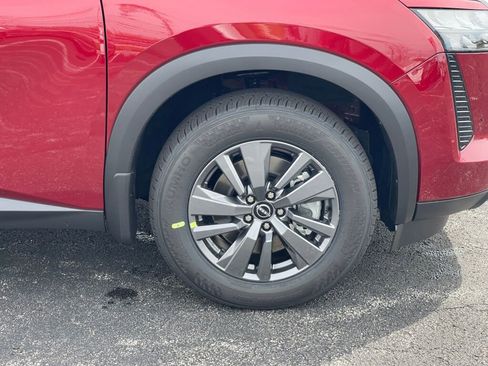 New 2026 Nissan Pathfinder SV w/ SV Premium Package AWD/4WD image 27