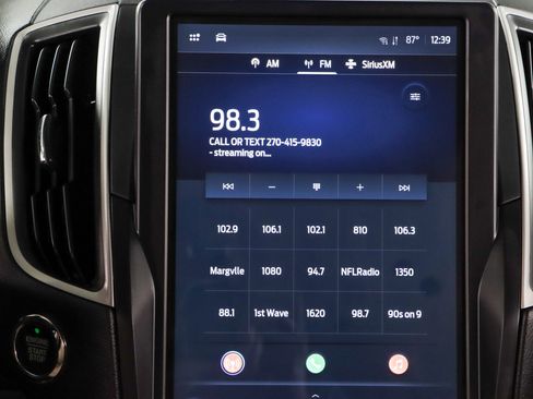 Used 2022 Ford Edge SEL w/ Convenience Package image 19