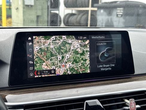 Used 2019 BMW 530i xDrive w/ Convenience Package image 21