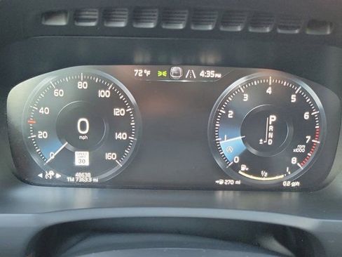 Used 2022 Volvo XC90 T6 Momentum w/ Protection Package Premier image 24